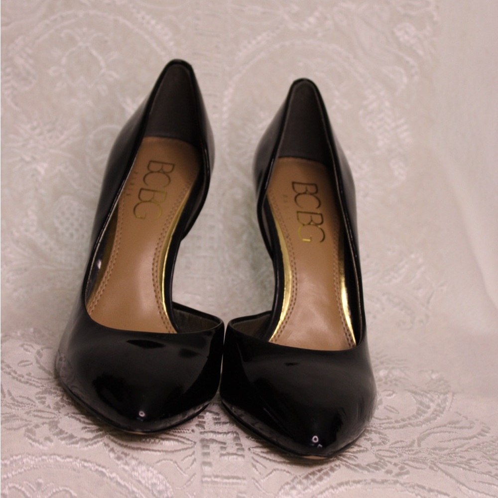 BCBG Women's Black Pumps